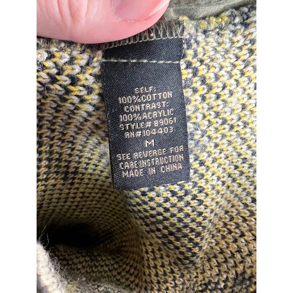 Blu Pepper shacket green khaki yellow knit aztec pattern sweater back - Picture 9 of 10